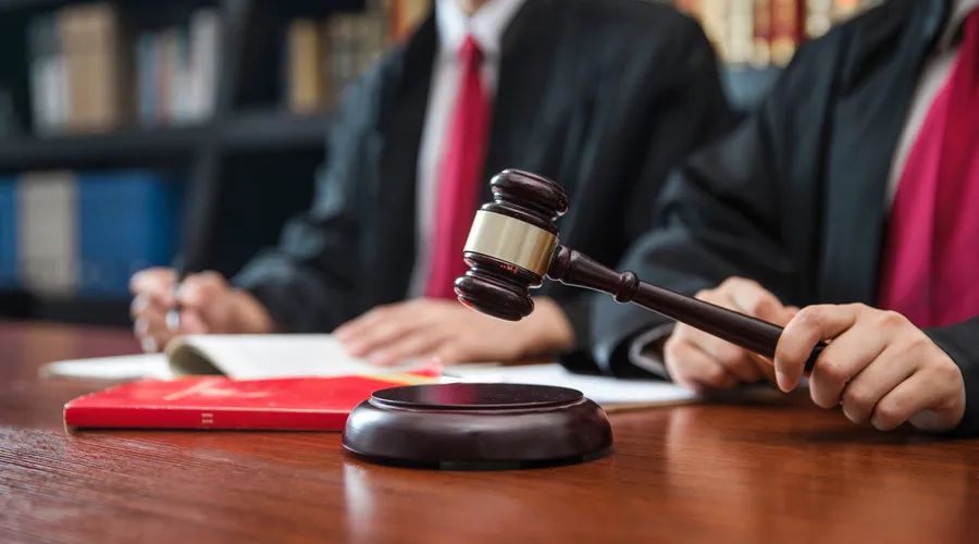 委托人嫌法院判决慢，连捅数刀致女律师身亡