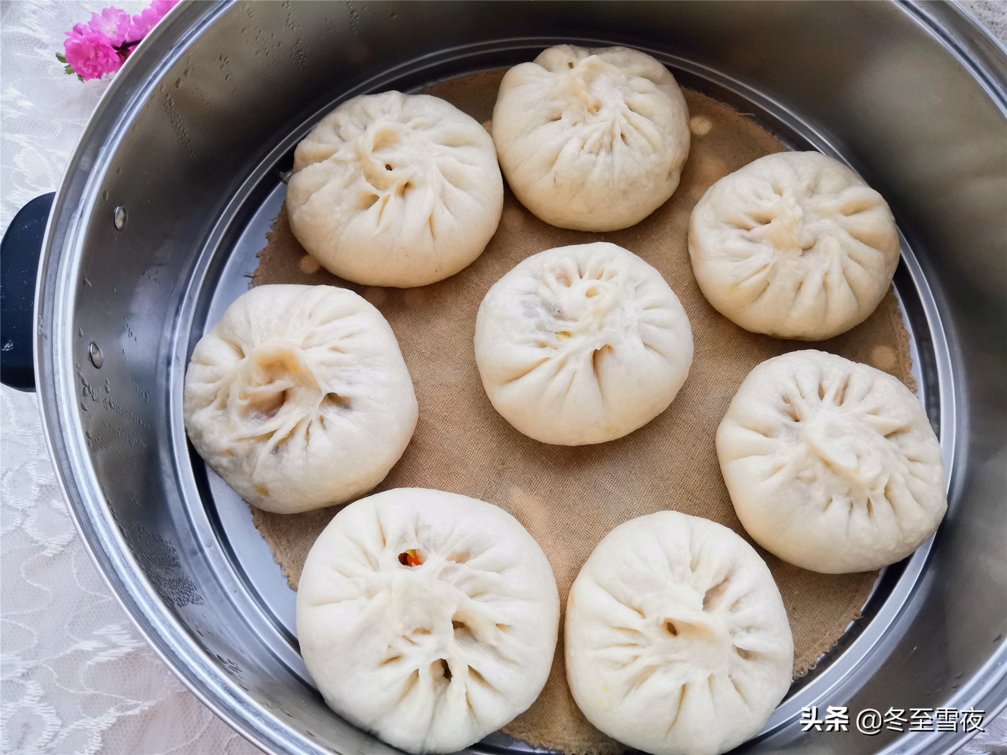 卷心菜包子馅怎么做好吃（包菜和这三个食材做包子贼好吃）