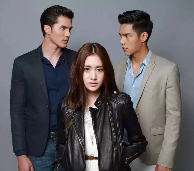 泰剧少爷爱上灰姑娘的 富家少爷爱上灰姑娘的小说 - 汽车时代网