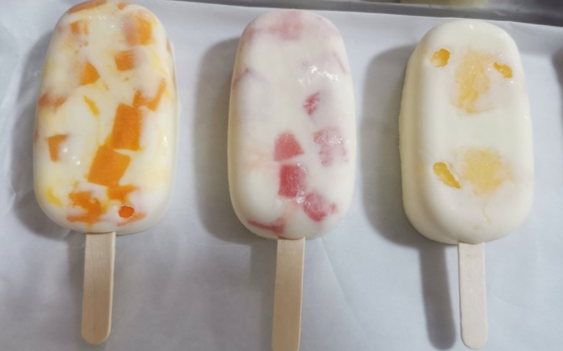 东北大板雪糕做法（教你自己用原汁原料做东北雪糕）(7)