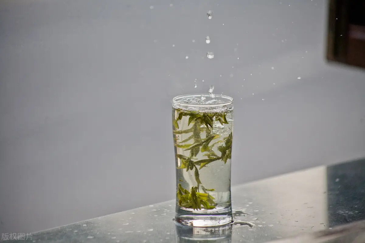 龙井茶的泡法正确方法（龙井茶的冲泡步骤）