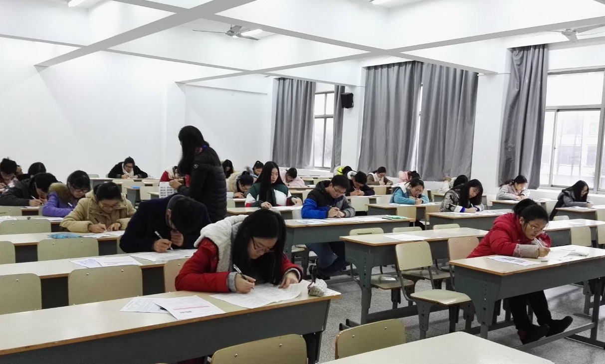 大学想要拿奖学金，这几个雷区不要踩，否则很容易前功尽弃