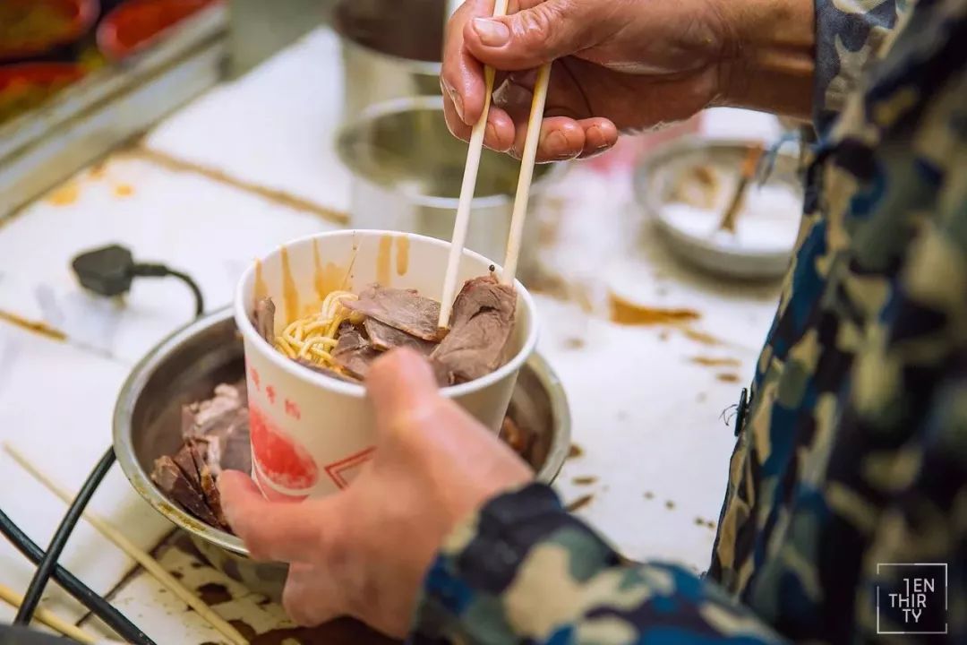 “舌尖上的武汉”——盘点50家犄角旮旯的武汉地道美食