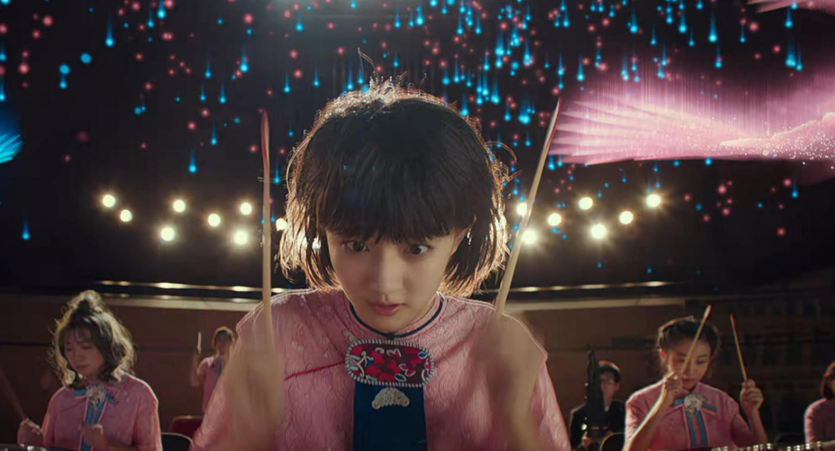豆瓣7.3分电影《闪光少女》：勇敢维护梦想，才是最纯粹的青春