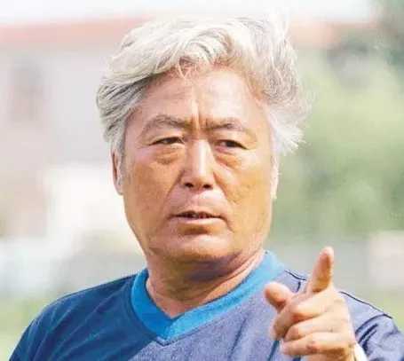 李毅为何不参加2002世界杯原因（中国男子足球队历任主教练战绩）