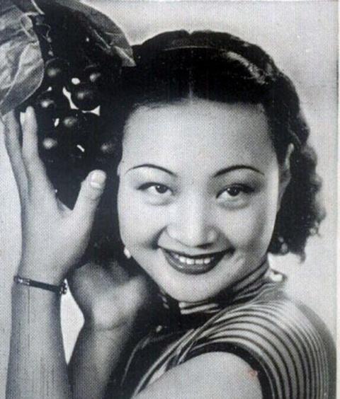历史老照片：民国十大美女影星，第一位和军统头子戴笠有关系