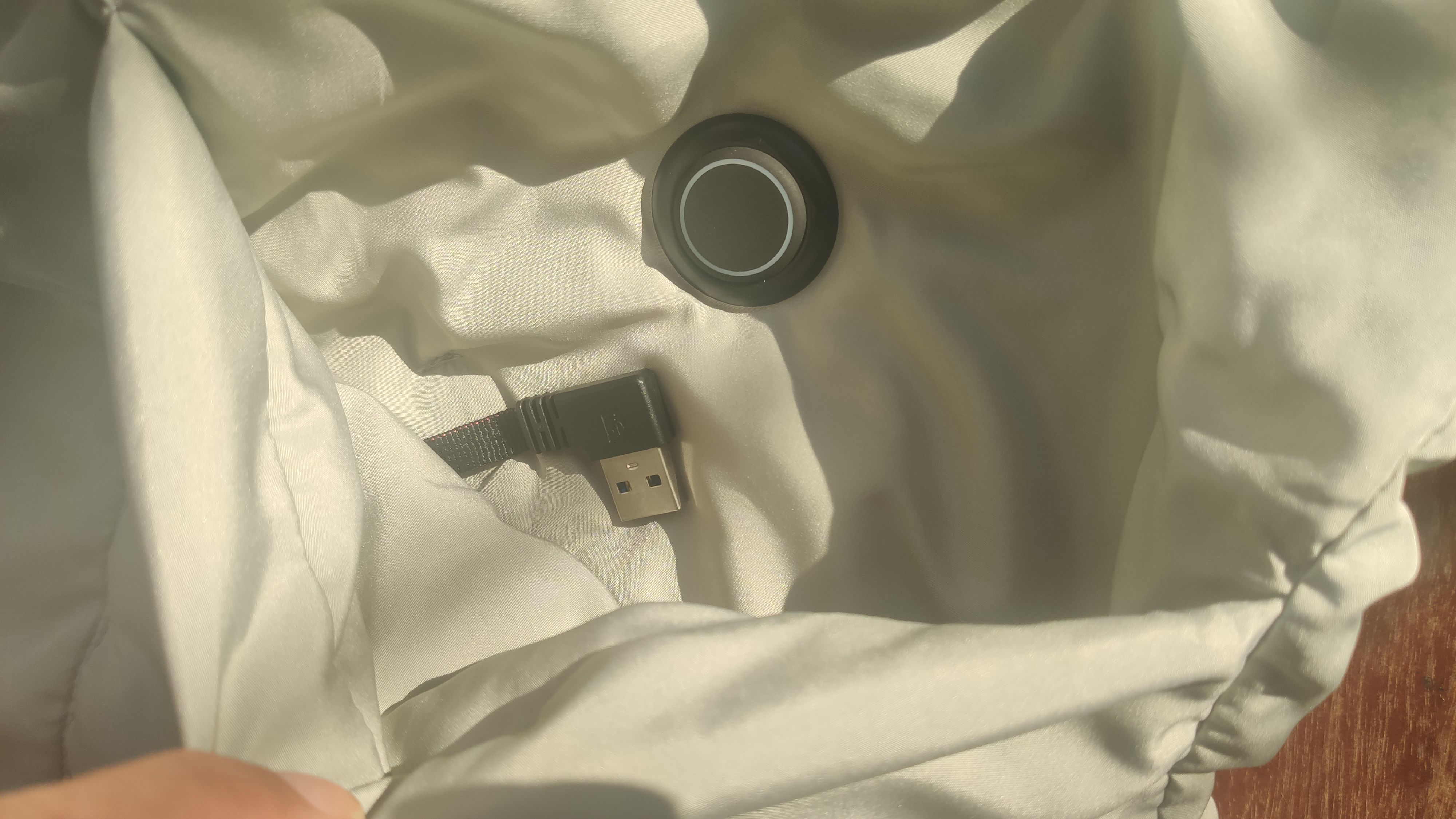 寒冬里送给您丝丝温暖：几素潮流发热围巾轻体验