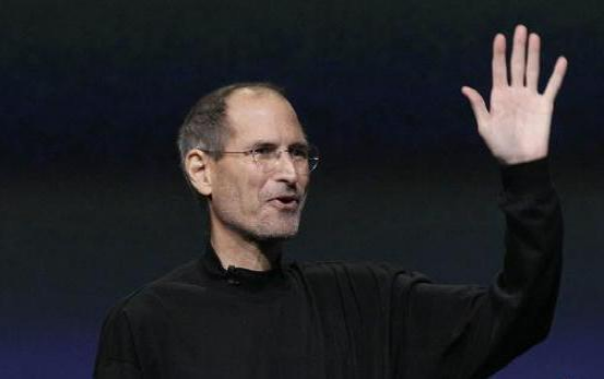 “混蛋”乔布斯的自私人生，和他生命中爱过的三个重要女人