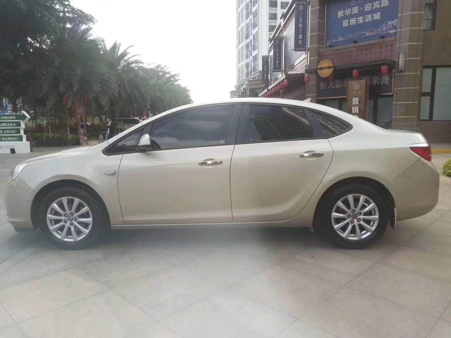 这台英朗如今6.35万元，车况精品，适合新人练练车主要还是实惠