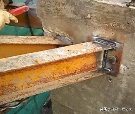 短肢工字钢悬挑脚手架施工工法