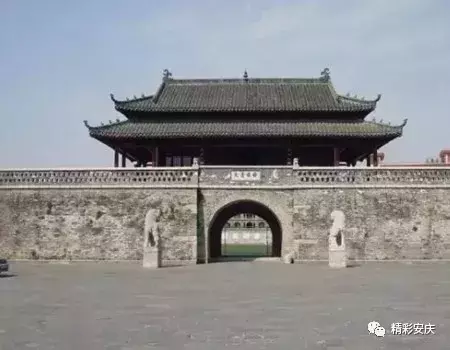 城市记忆丨这组新老照片对比，见证安庆的前世今生！