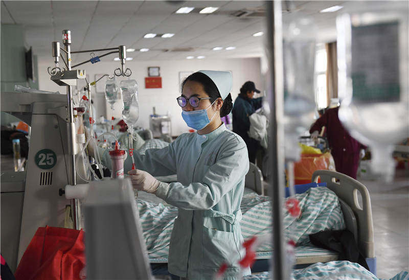尿毒症患者真的“无药可治”了吗？在中国，100万透析患者如何活着？