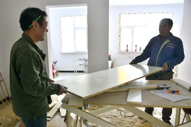 装修公司套路多，一不留心就被坑，行内人揭秘装修的4个“黑幕”