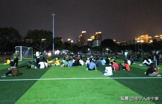 入学靠摇号，学校无法再挑优质生源，南宁民办初中名校还吃香吗？