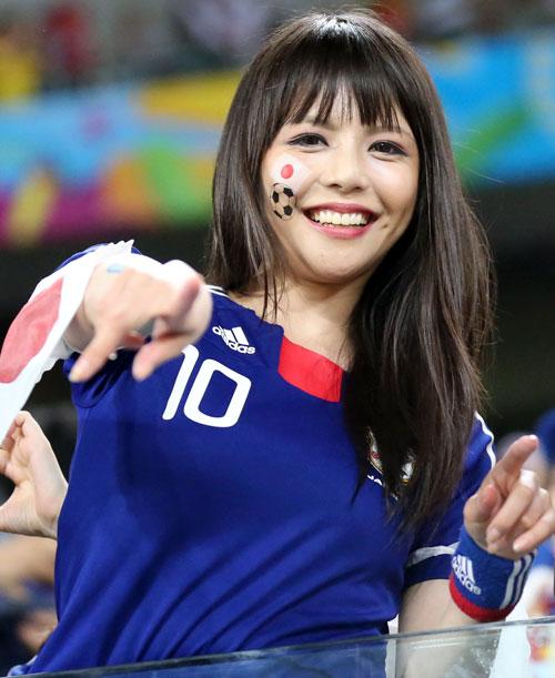 直播奧運會男子足球比賽（正在直播！奧運男足半決賽，日本男足大戰西班牙，為亞洲足球爭光）