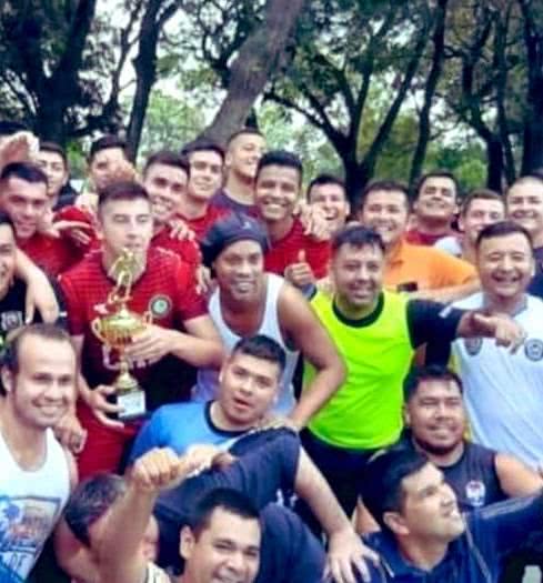 小罗意甲助攻王（真“囚王”！小罗狱中参加足球赛拿冠军！被要求只能助攻）