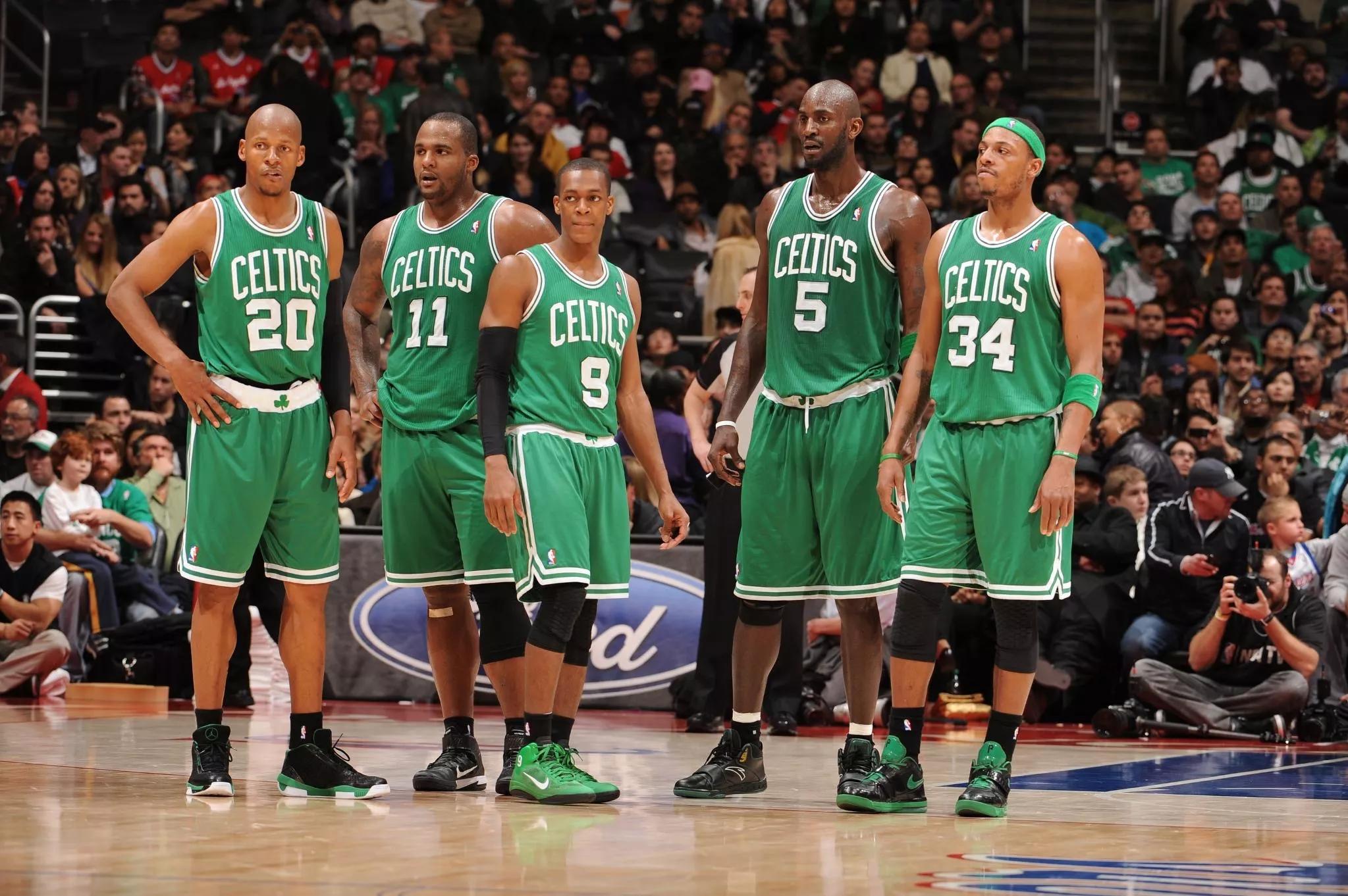 nba有哪些球队获得冠军(夺得nba总冠军的球队有哪些?湖人第一)