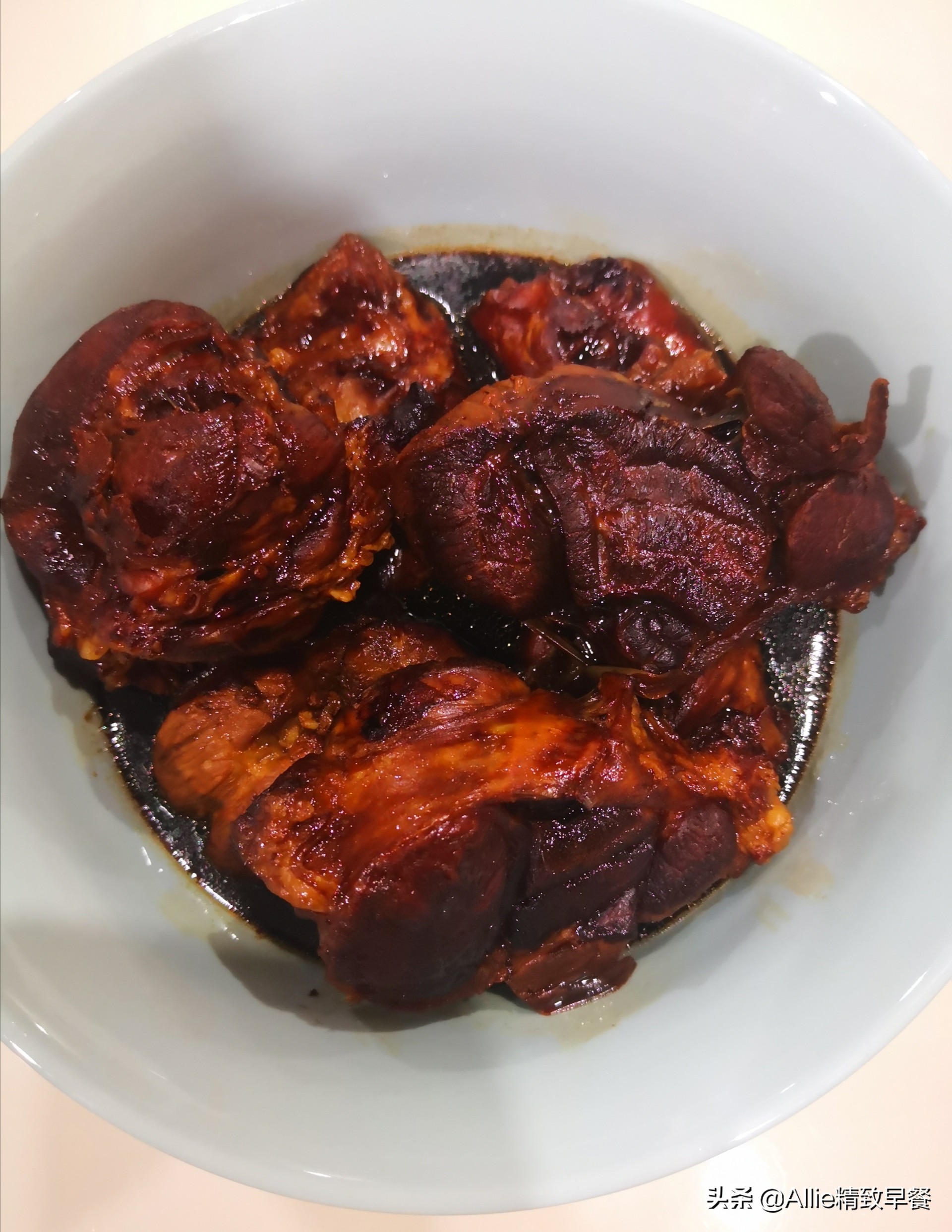 卤猪肉最简单的做法(猪肉这样卤着吃鲜香味浓又软烂)-君心之家