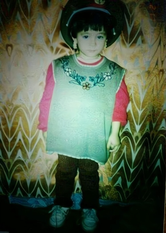 同是新疆籍女星，热巴和娜扎，被喜欢和被黑原来早已注定