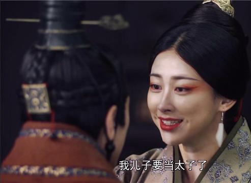 被法拉利贵公子吻过，错过世界顶级豪门，朱珠嫁的王昀佳是何许人