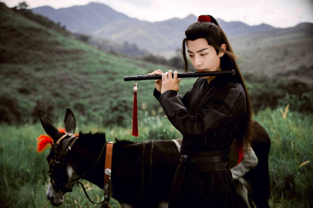 我可能是最后一个写《鹤唳华亭》的影评人，是该正视罗晋的演技了