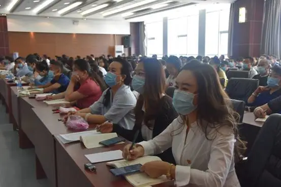 甘肃钢铁职业技术学院召开师德师风建设动员会