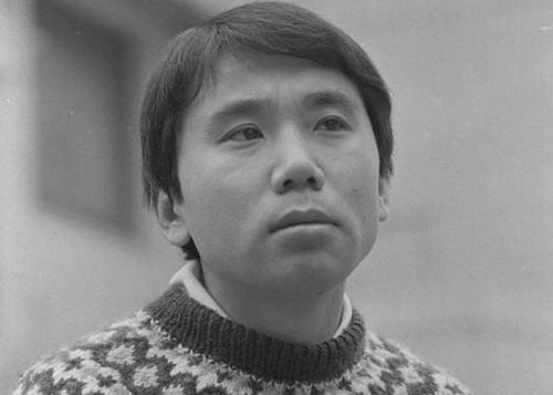 不将视线转移到《挪威的森林》的第一章,直子要求渡边君做的第二件事