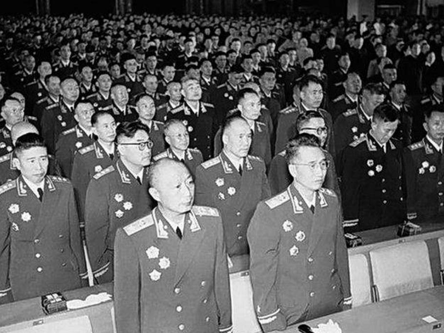 1974年彭老总去世，周总理：将他骨灰送到成都，不得换盒不得移动