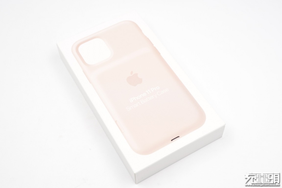 iPhone续航最佳搭档，iPhone  11 Pro  Smart  Battery  Case开箱评测