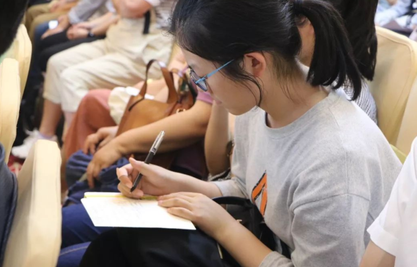 同为专科学历，走单招和走高考的差距不是一般大，别等毕业才后悔