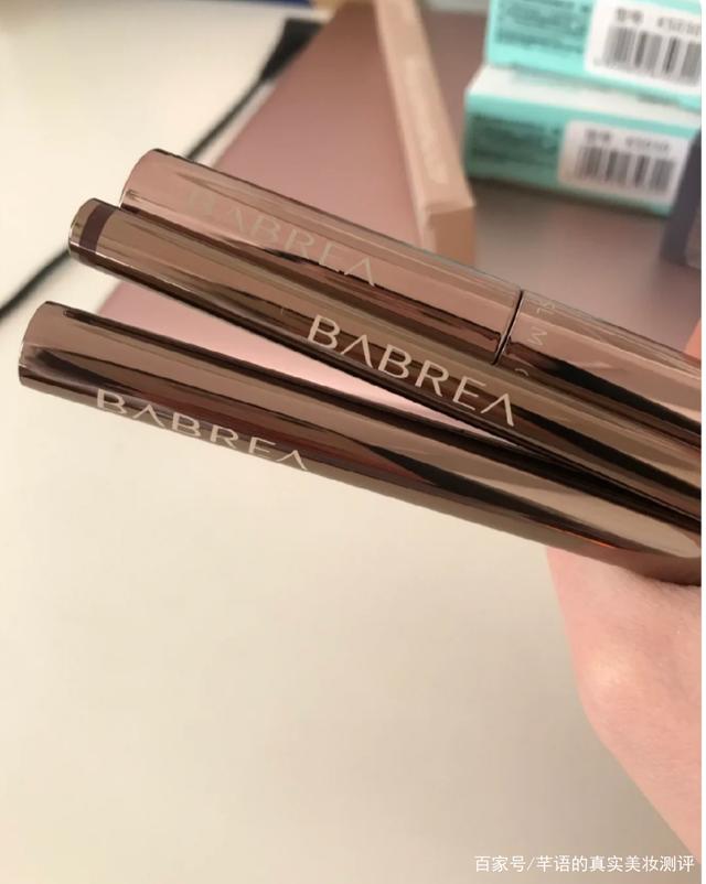 哪個品牌的眼線膠筆最好用？手殘黨的深度測評