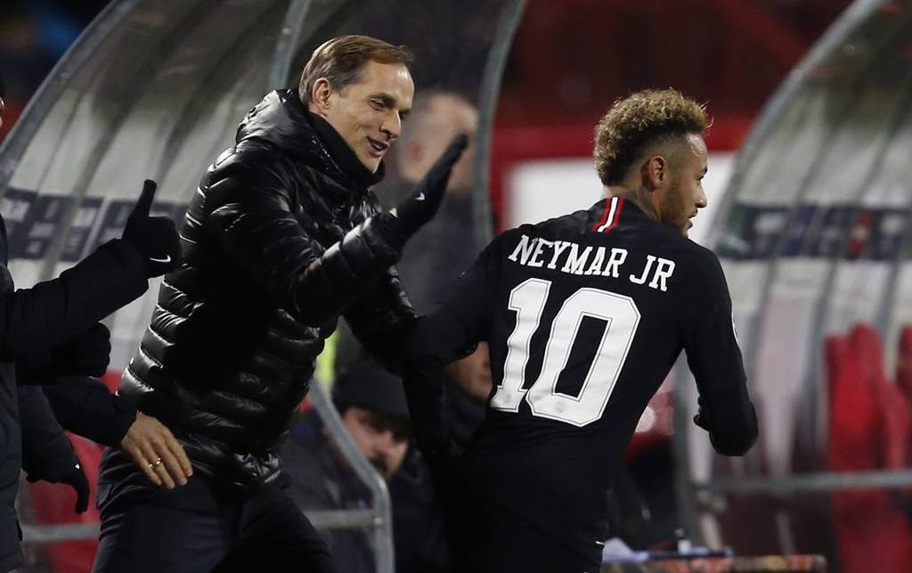 卡瓦尼为什么没踢欧冠决赛（贝利感慨，若卡瓦尼还在大巴黎就好了，图赫尔体系有些限制内马尔）