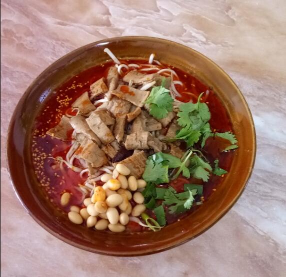 正宗襄阳牛杂面做法，学会直接开店，附配方详细步骤，人间美味！