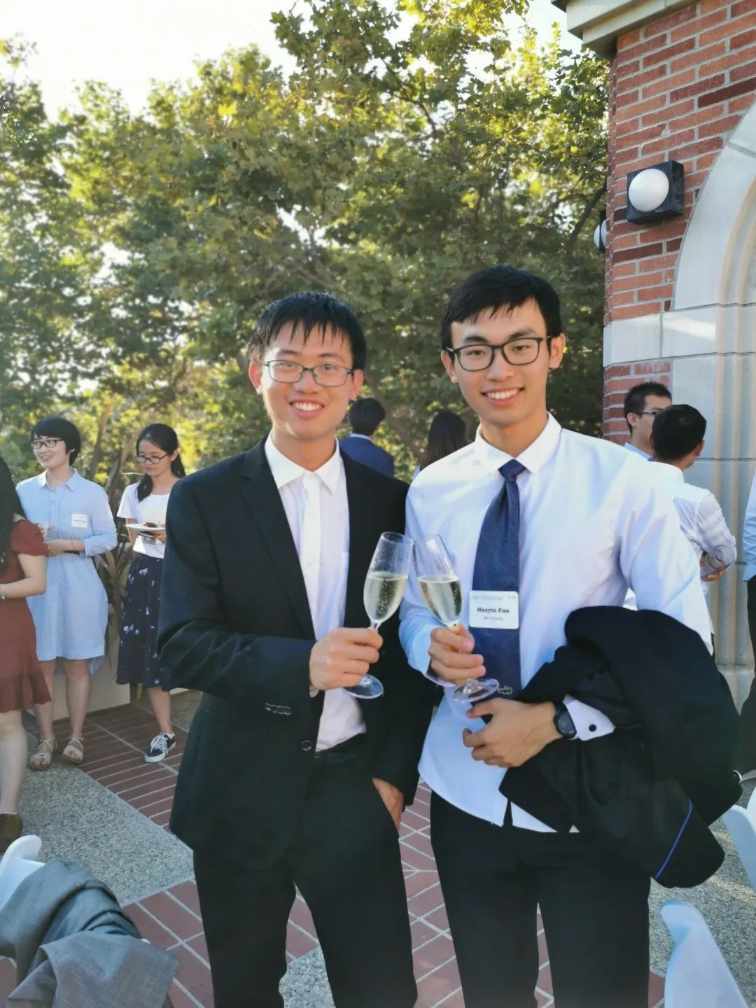 本科发3篇SCI，获世界名校全额奖学金，院士高度评价，东北男神学霸超硬核