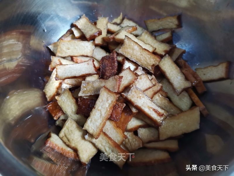 香干怎么炒好吃（好吃简单的香干美味做法）