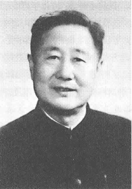 1934年，一女学生放弃明星梦，最终成了潜伏在蒋介石身边的听风者