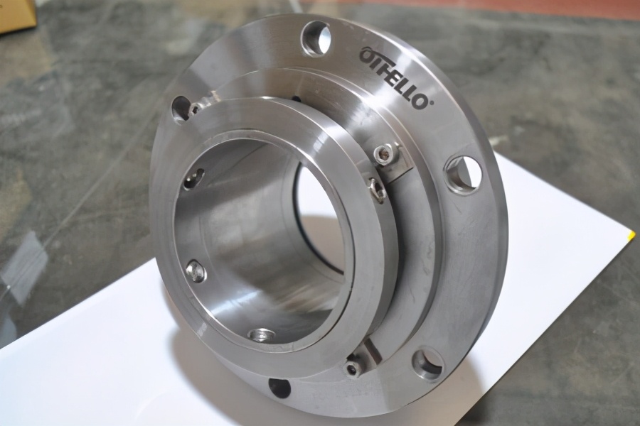 离心泵轴端密封的几种形式及其特点