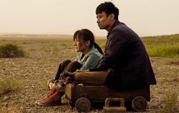 山海情电视剧全集免费收看(《山海情》:水花被逼婚,初恋马德福放她走