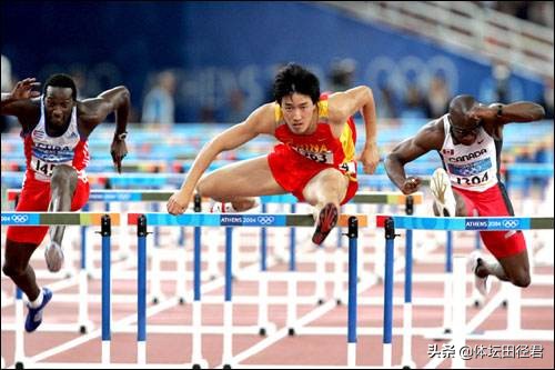 雅典奧運劉翔奪冠視頻（經(jīng)典回顧！劉翔12秒91雅典奧運會奪冠 誰說黃種人不能進奧運前八）