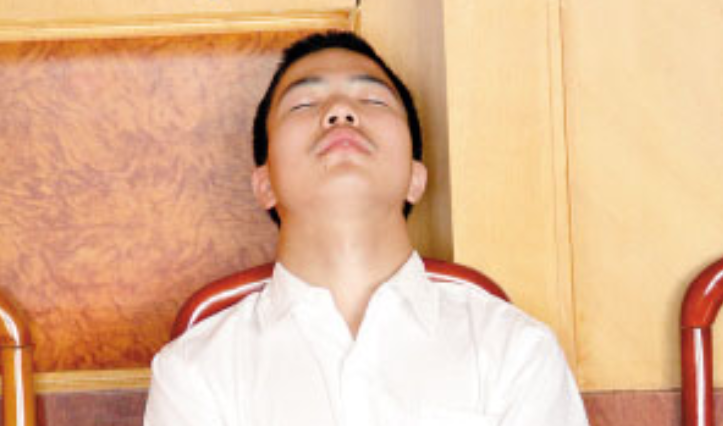 高考特殊满分作文，全文仅有755个字，却有30字阅卷组长也不认识