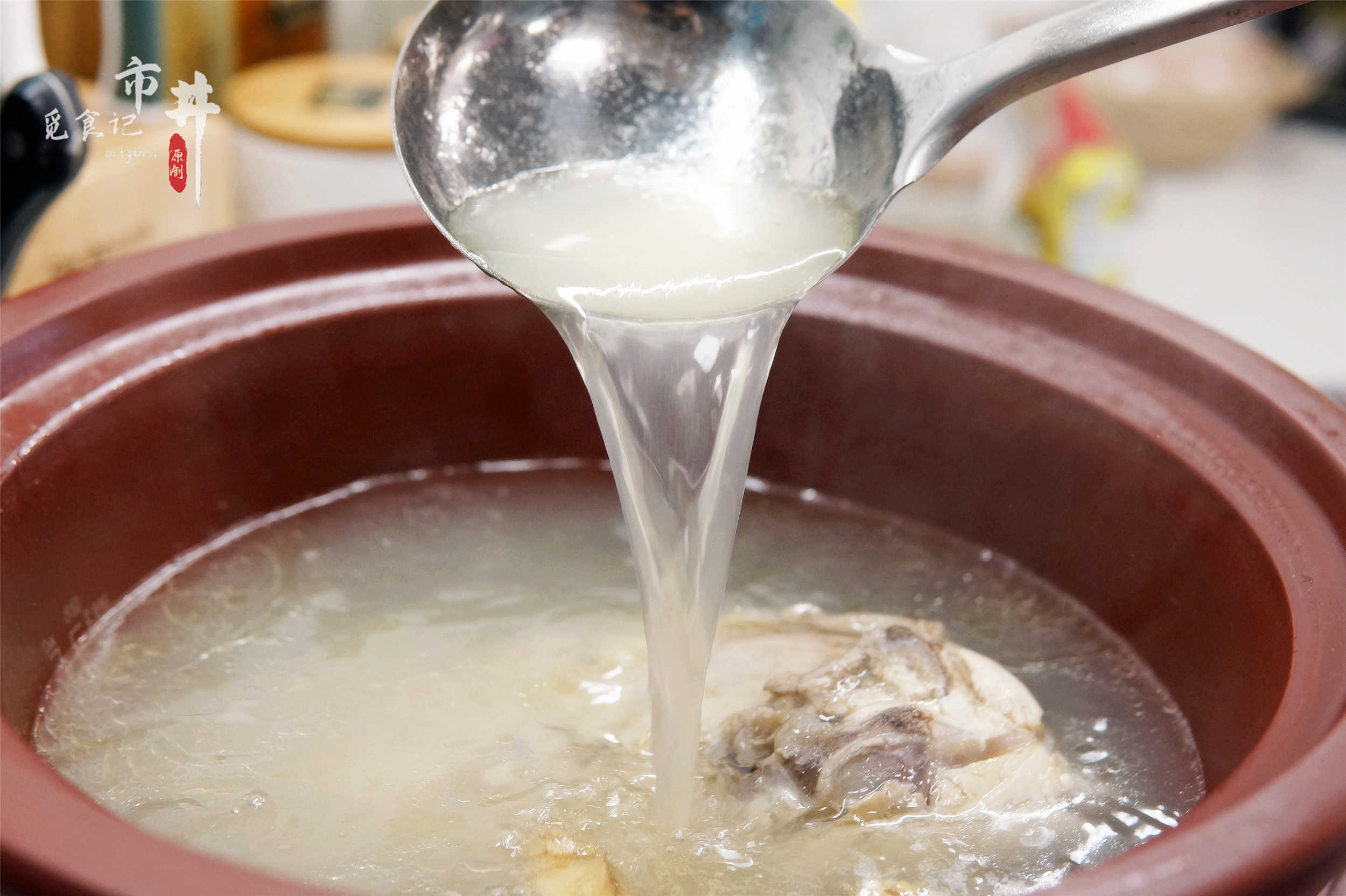 家用高汤熬制配方,一次做好放冰箱,随吃随取,煮啥都香