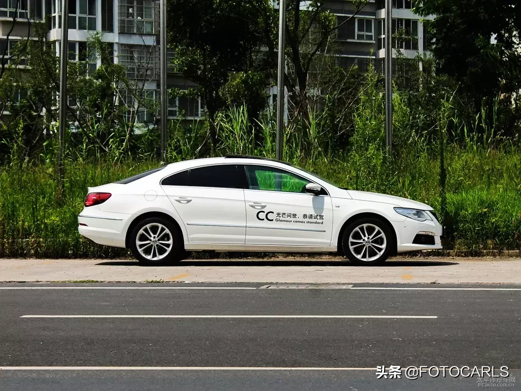 实拍|12款大众CC 3.0 V6版本，这代CC才真是最美的，你觉得呢？