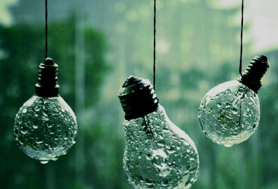 当暴雨遇见古诗词，十五首有关暴雨的诗词，欣赏暴雨的气势与景象