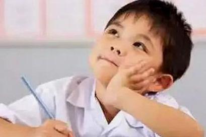 孩子写作业拖拉磨蹭怎么办？家长首先要找到原因再去纠正