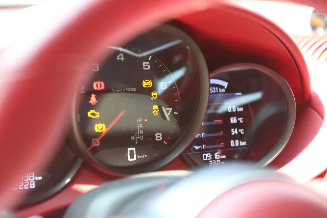 最被低估的“入门”跑车---保时捷718 Cayman