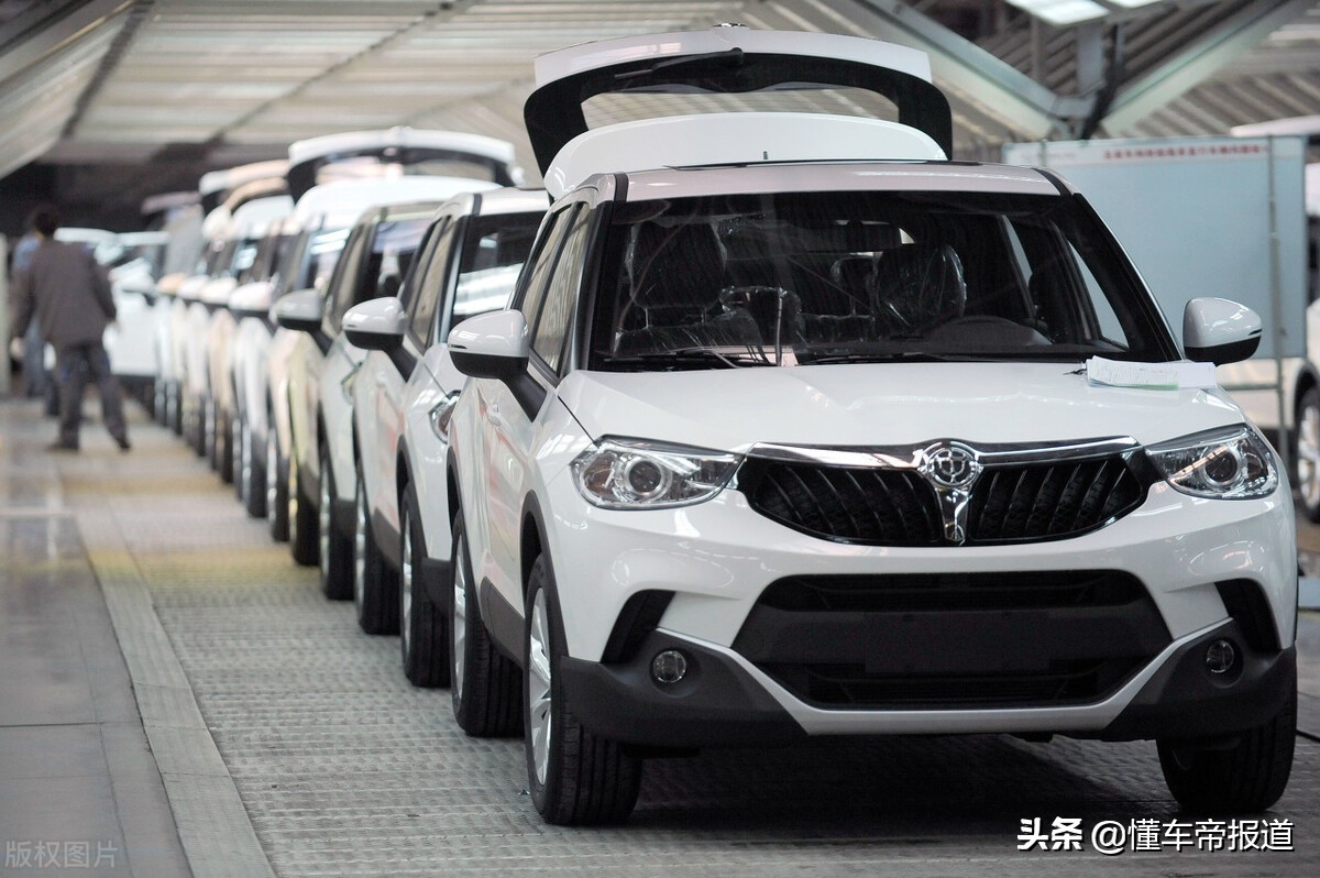 懂车周报｜吉利、沃尔沃合并重组，奥迪版Taycan要来了