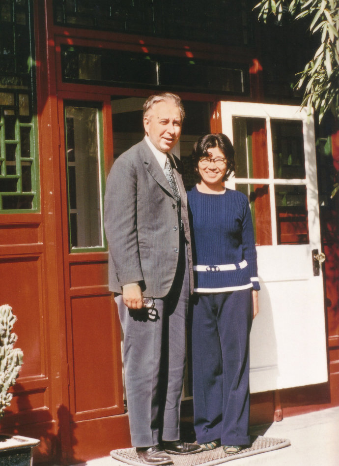 中国学生对汉斯·米勒说：如果你想参加反法西斯战争，就去中国吧