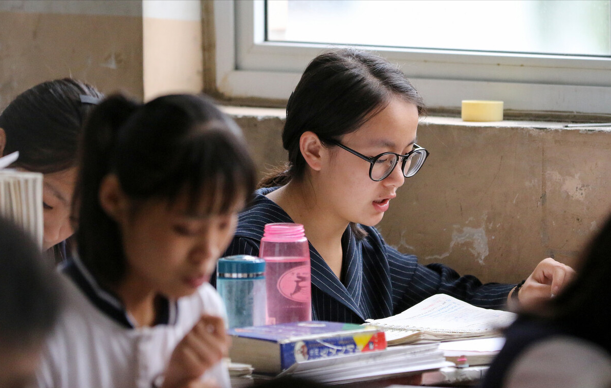 特殊的高考满分作文，全文只有755字，却有30字连老师也不认识