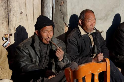 《玉秧》：女学生沦为“间谍”，背后是“权欲交换”下的扭曲人性