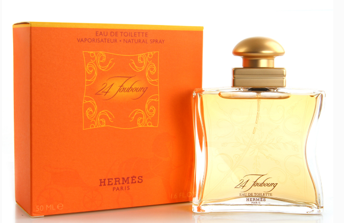 知名艺术家李晓玲为你解密，一生必须拥有的十瓶经典款香水